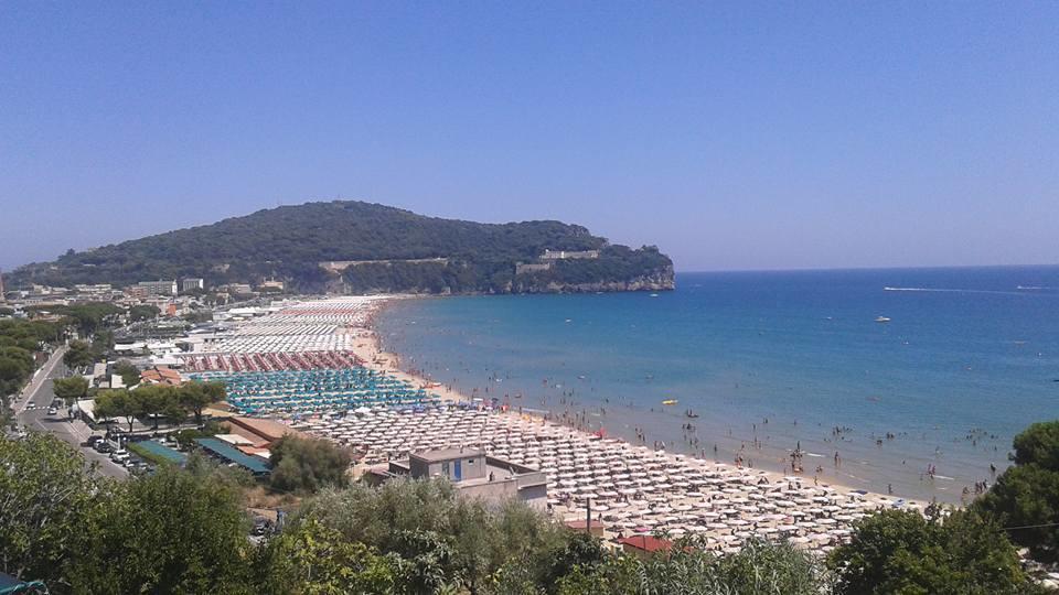 جنوى Bed & Breakfast Castello Aragonese المظهر الخارجي الصورة