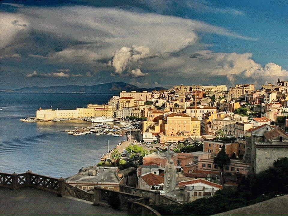 جنوى Bed & Breakfast Castello Aragonese المظهر الخارجي الصورة